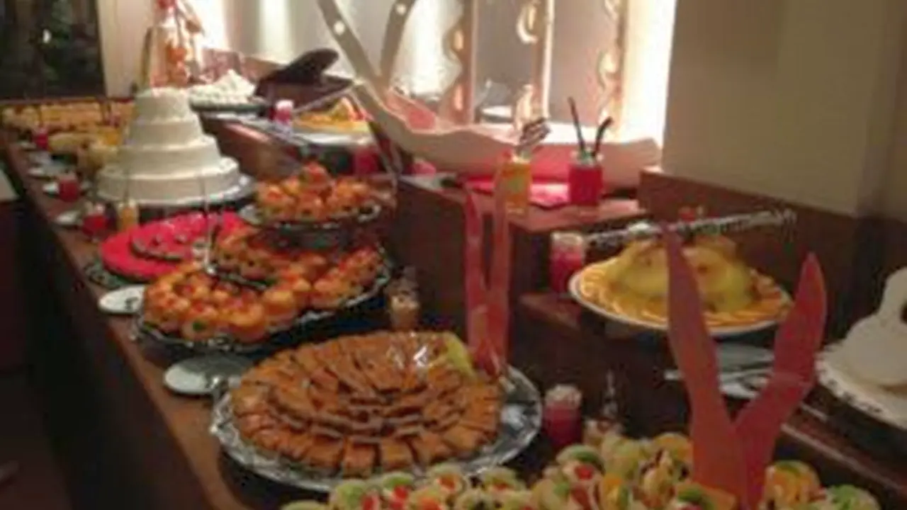 الفندق رومانس & أكوا بارك - العين السخنة